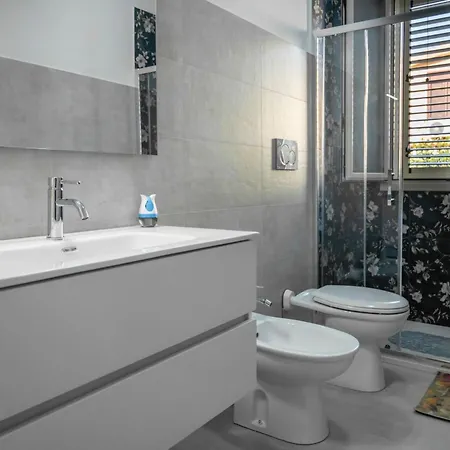 'casa Di Nella By Interhome